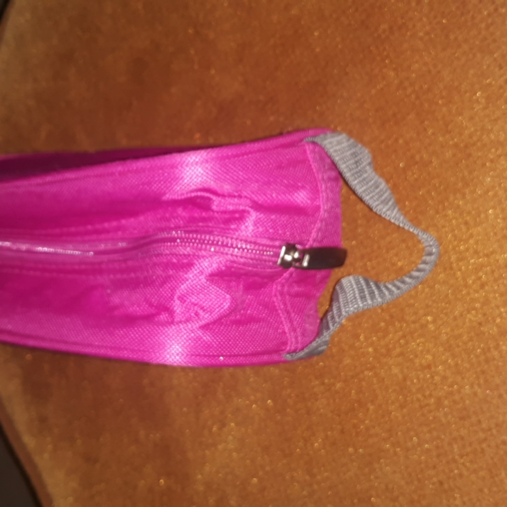 🌺POUCH - Picture 2 of 4